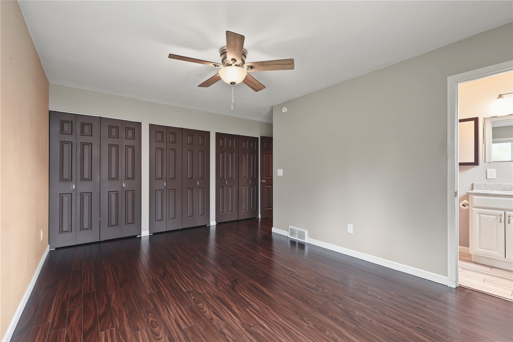 102 El Camino Real Monticello IA 52310