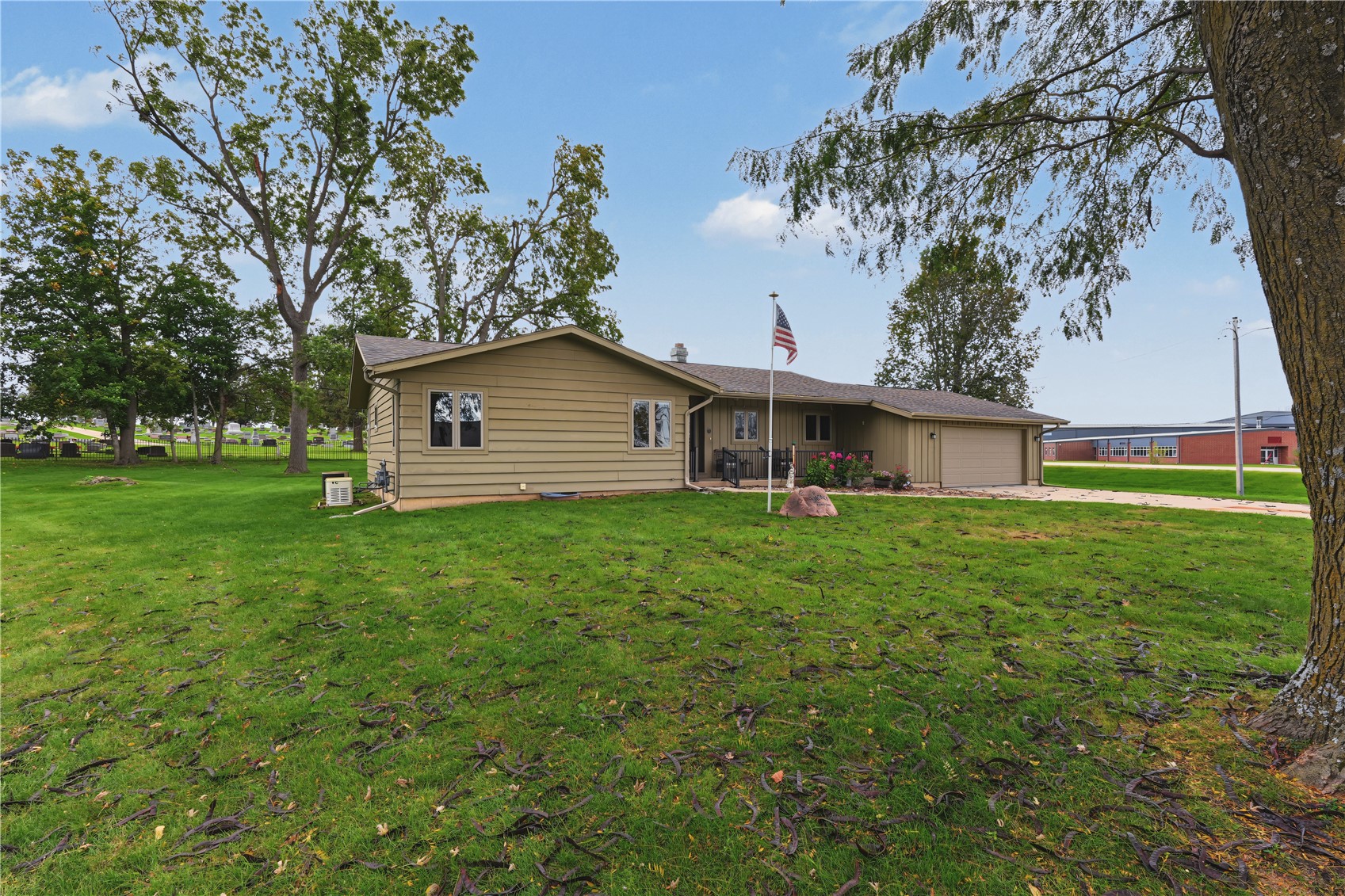 102 El Camino Real Monticello IA 52310