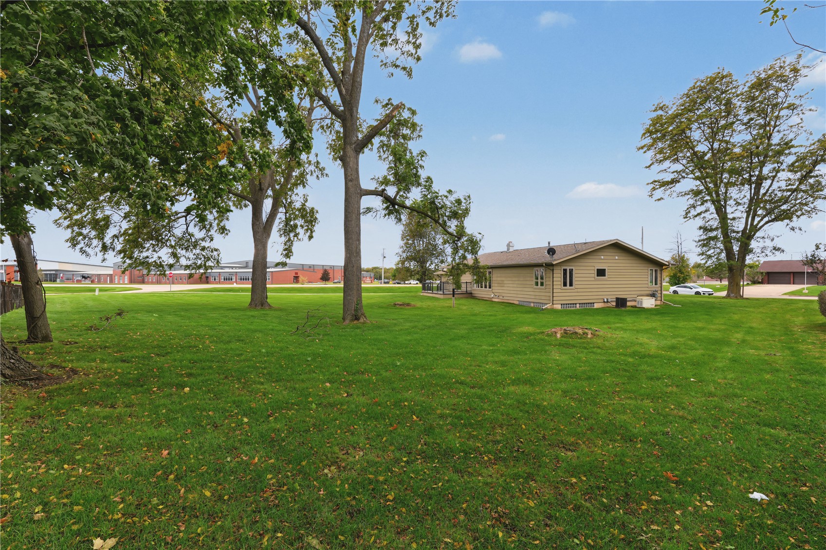 102 El Camino Real Monticello IA 52310