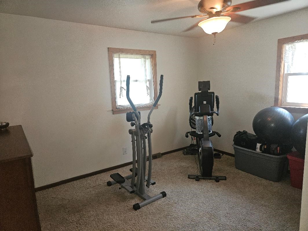 1506 Sunset Drive Belle Plaine IA 52208