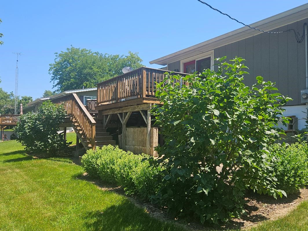 1506 Sunset Drive Belle Plaine IA 52208