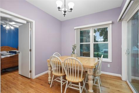 325 3rd Street S Coggon IA 52218