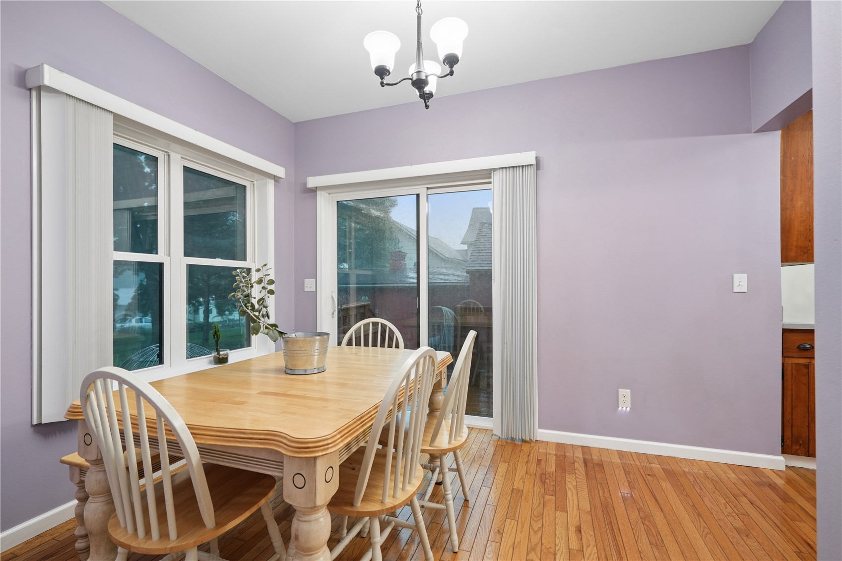 325 3rd Street S Coggon IA 52218