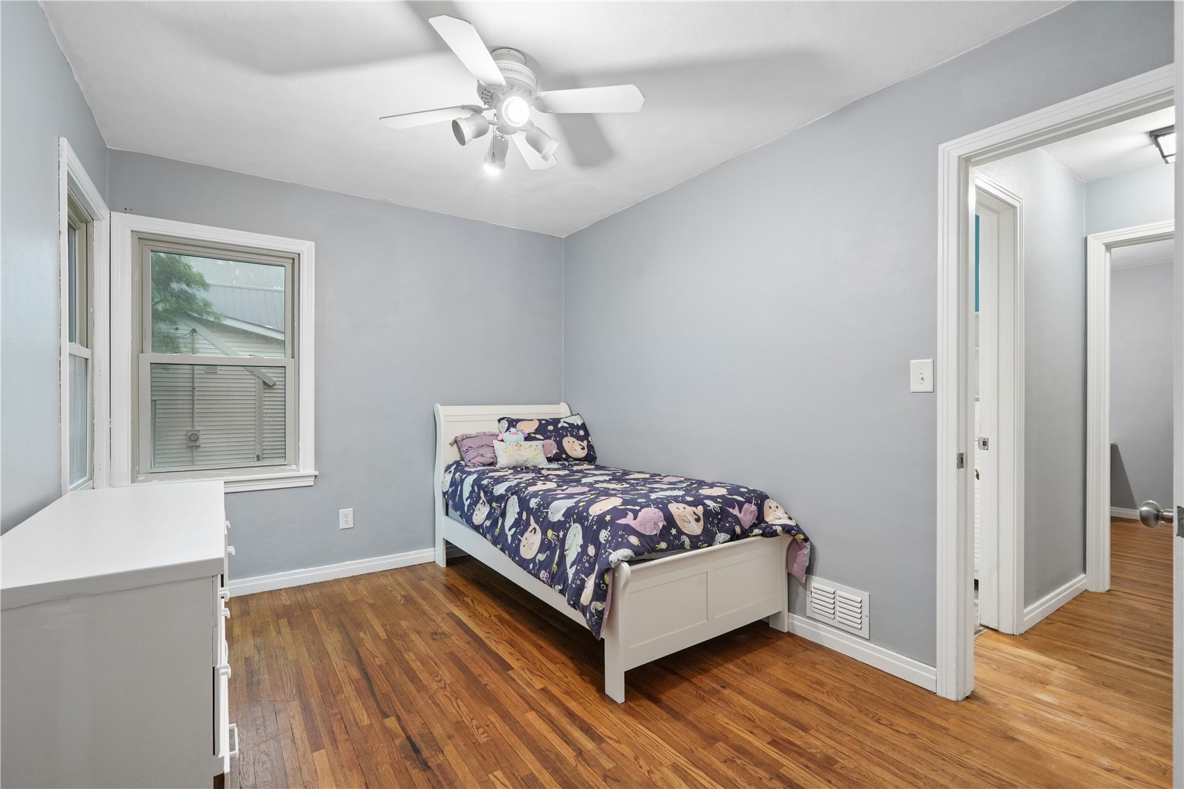 325 3rd Street S Coggon IA 52218