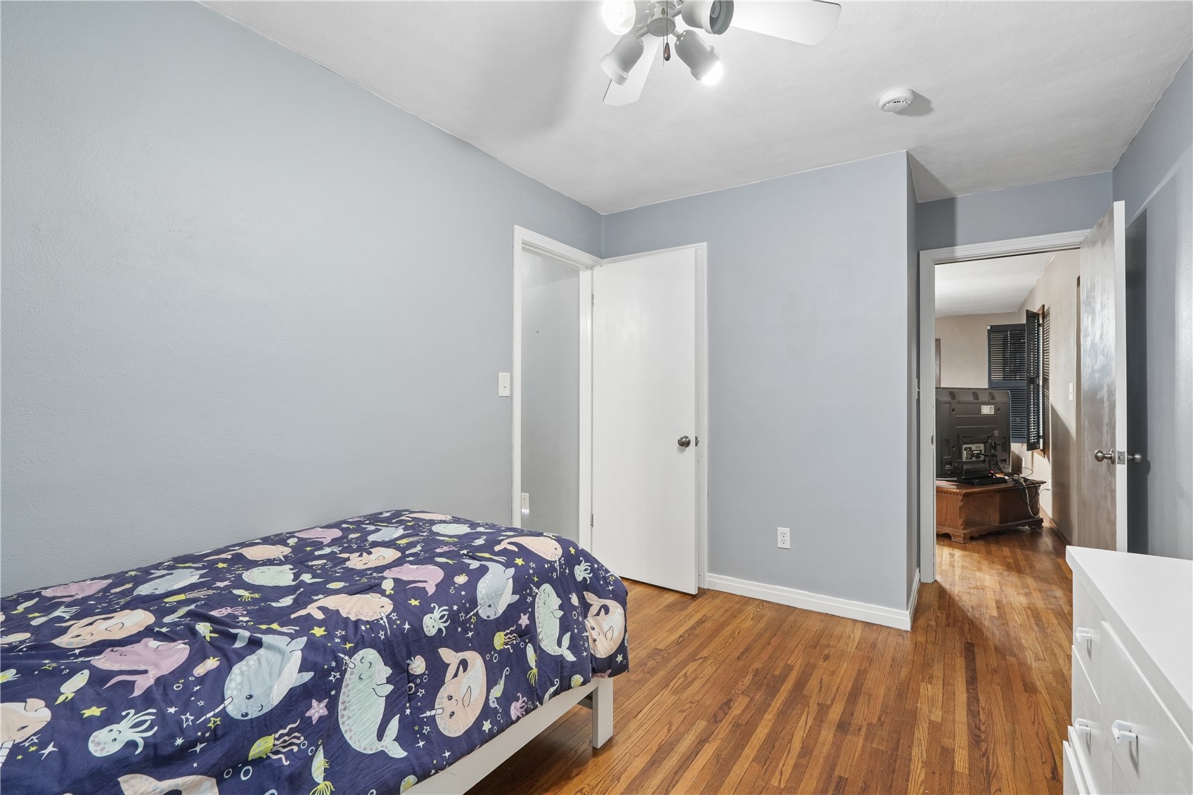 325 3rd Street S Coggon IA 52218