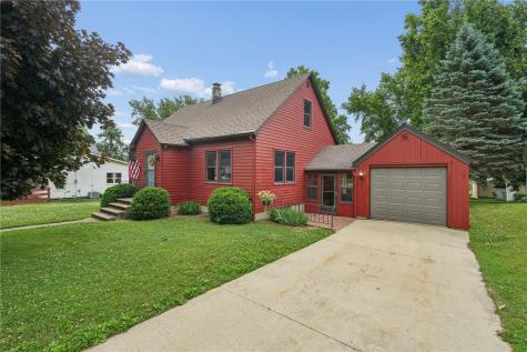 325 3rd Street S Coggon IA 52218
