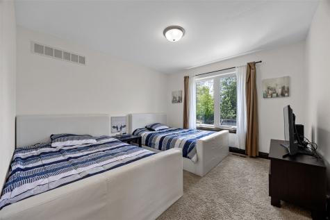 2856 Ash Street Coralville IA 52241