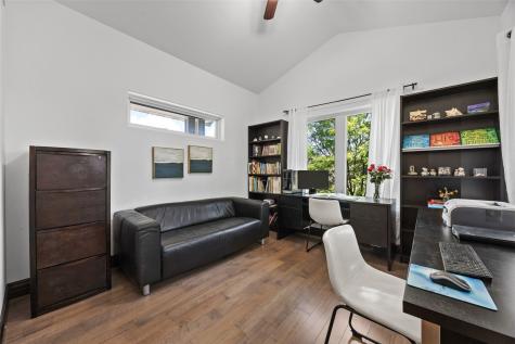 2856 Ash Street Coralville IA 52241