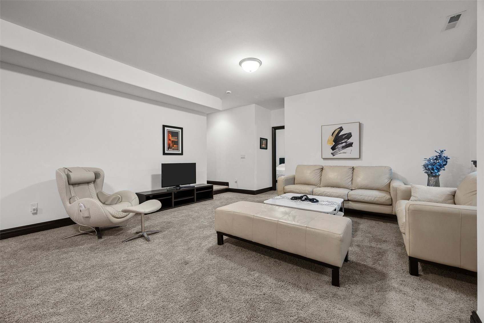 2856 Ash Street Coralville IA 52241