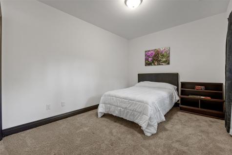 2856 Ash Street Coralville IA 52241