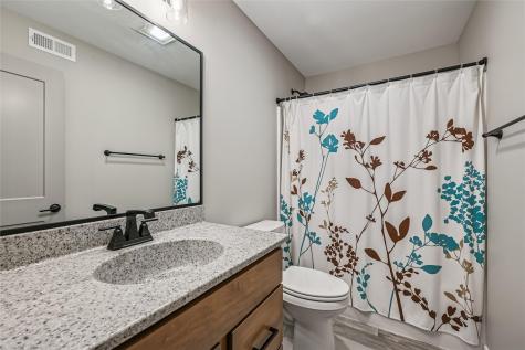 1024 Kettering Road Marion IA 52302