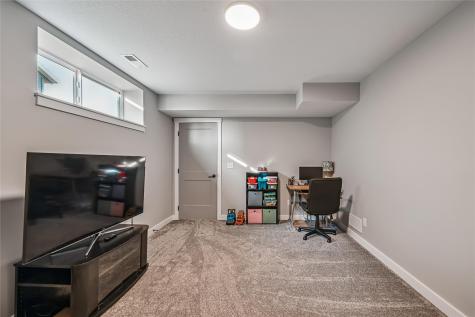 1024 Kettering Road Marion IA 52302