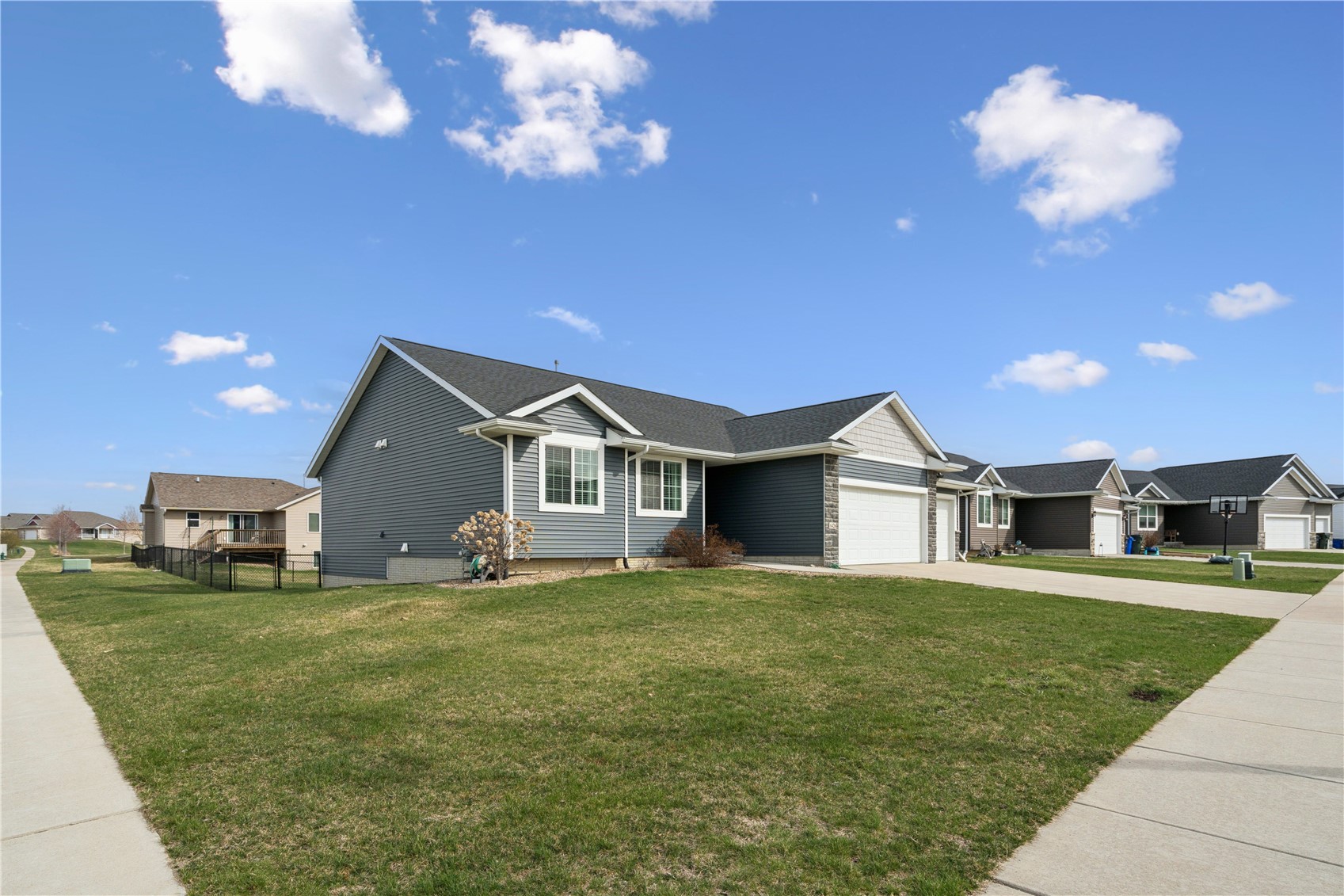 6426 Prairie Rose Circle SW Cedar Rapids IA 52404