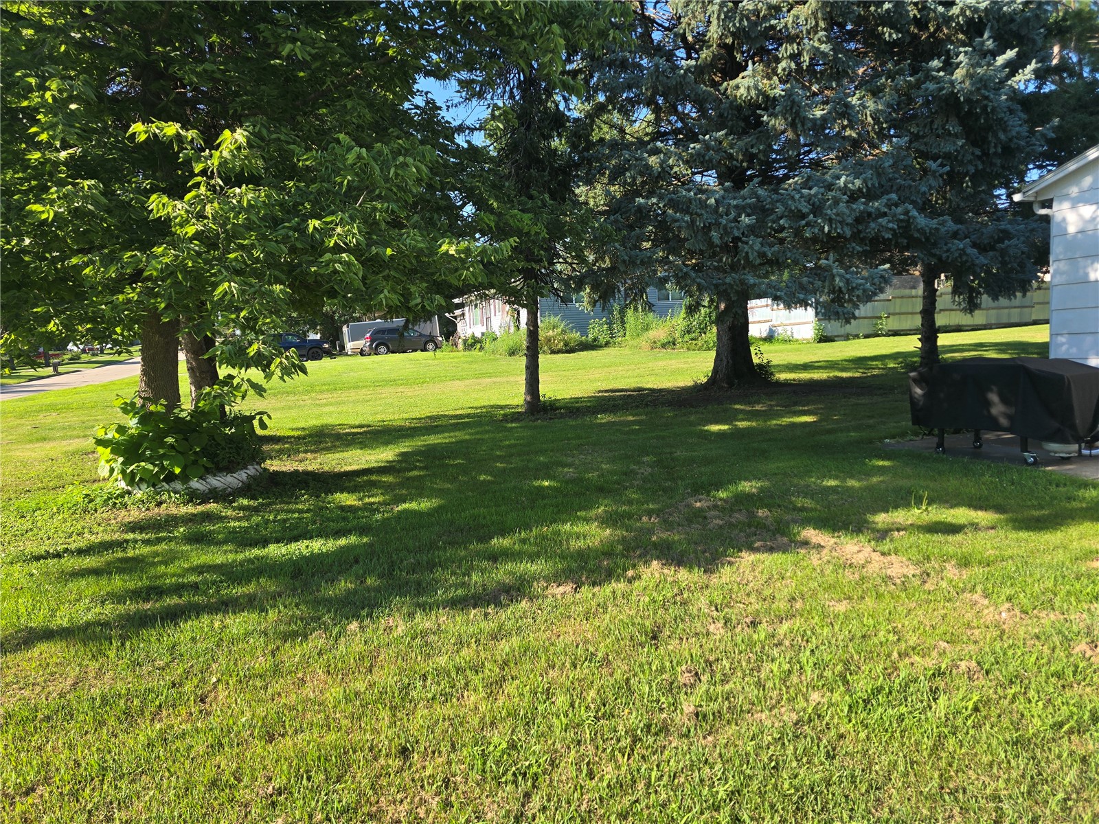202 15th Street Belle Plaine IA 52208
