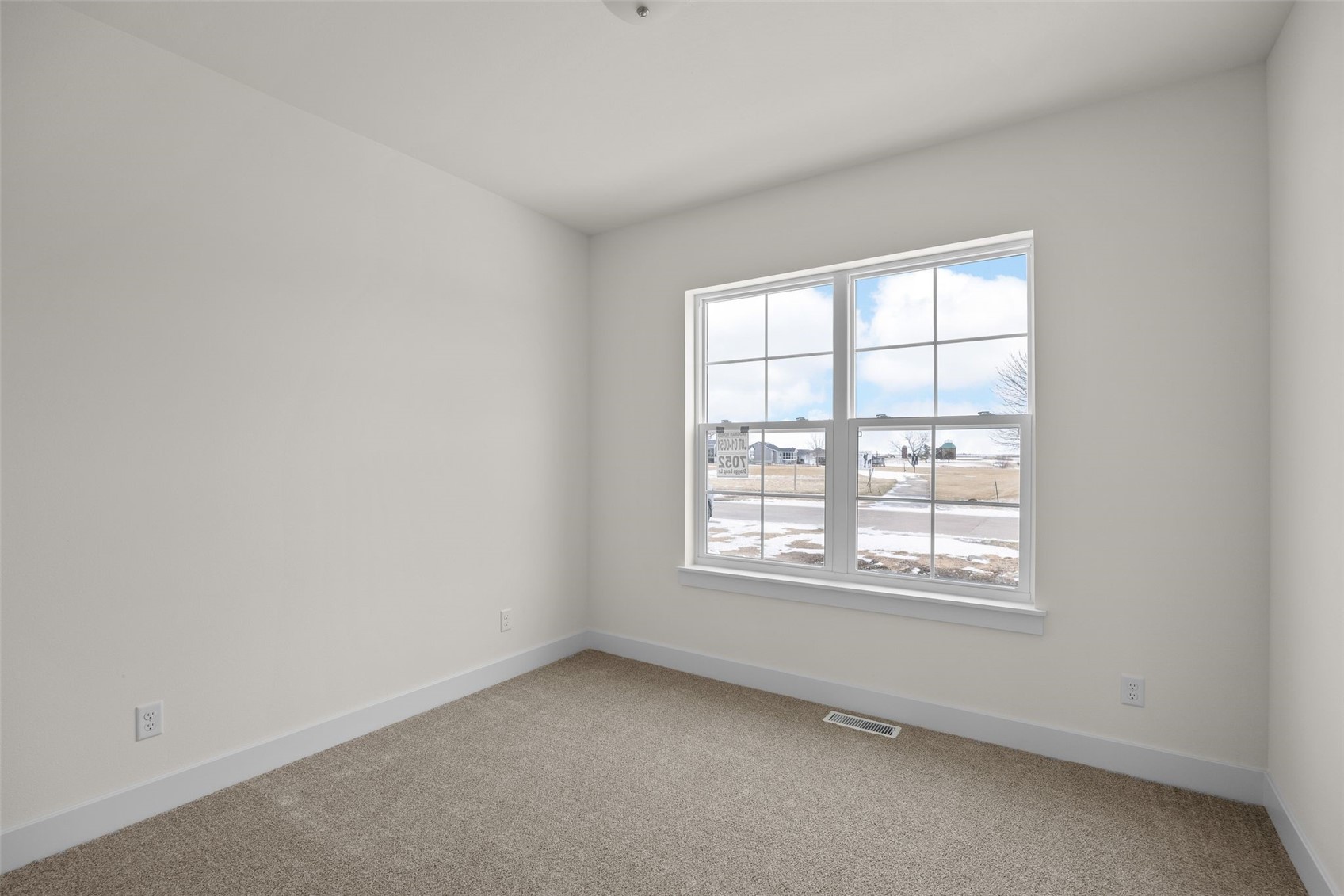 7052 Stags Leap Marion IA 52302