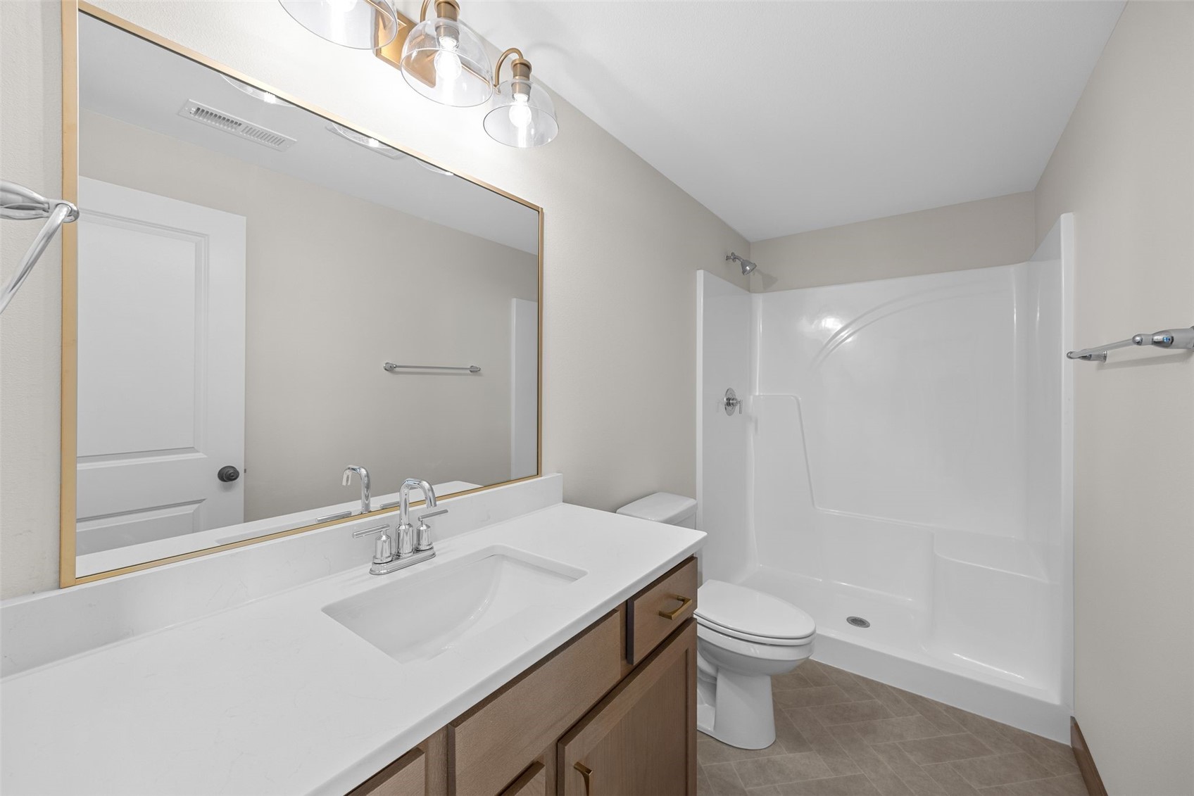 7052 Stags Leap Marion IA 52302