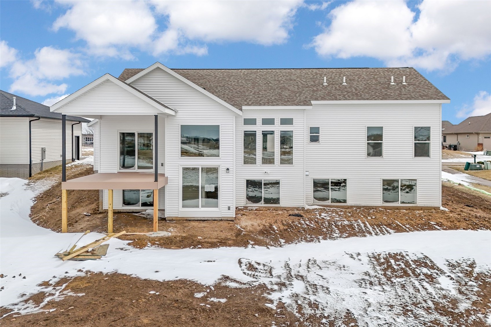 7052 Stags Leap Marion IA 52302