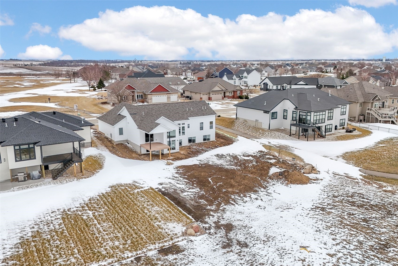 7052 Stags Leap Marion IA 52302