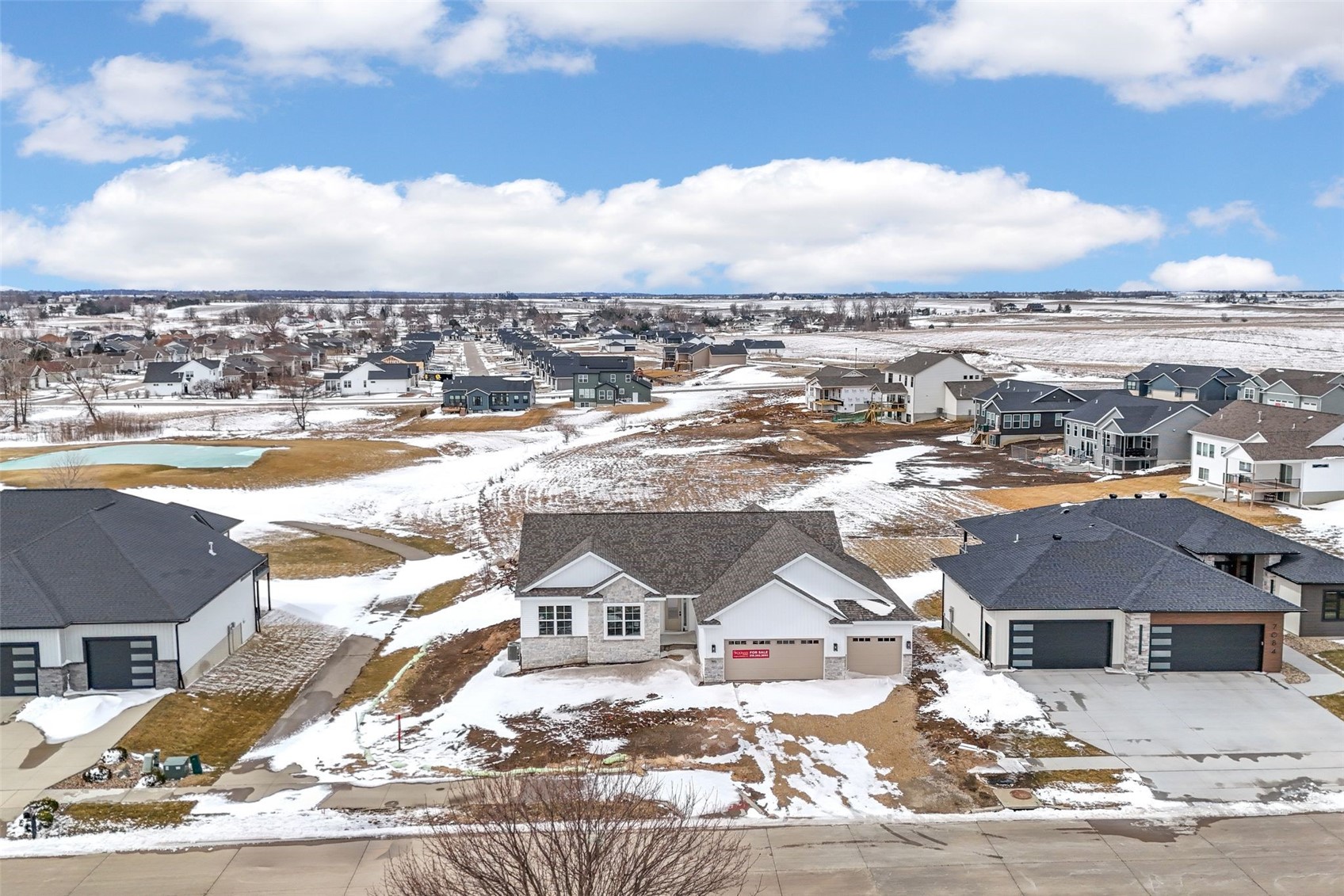 7052 Stags Leap Marion IA 52302