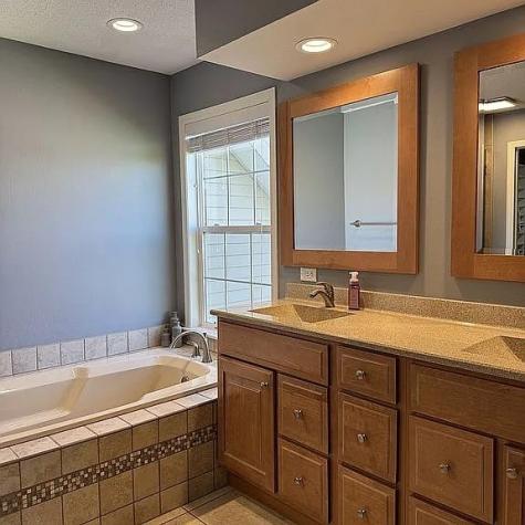 214 Revere Court NE Cedar Rapids IA 52402