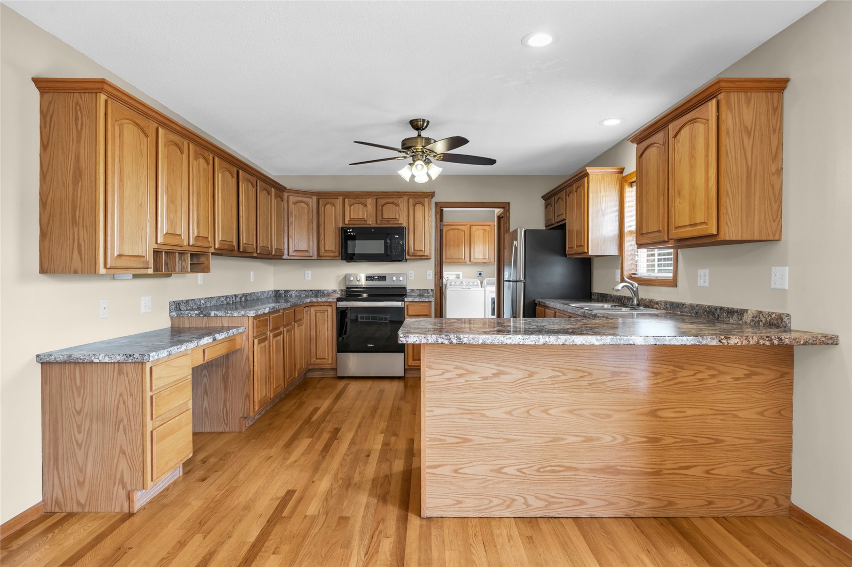 755 Deerfield Ddr Marion IA 52302