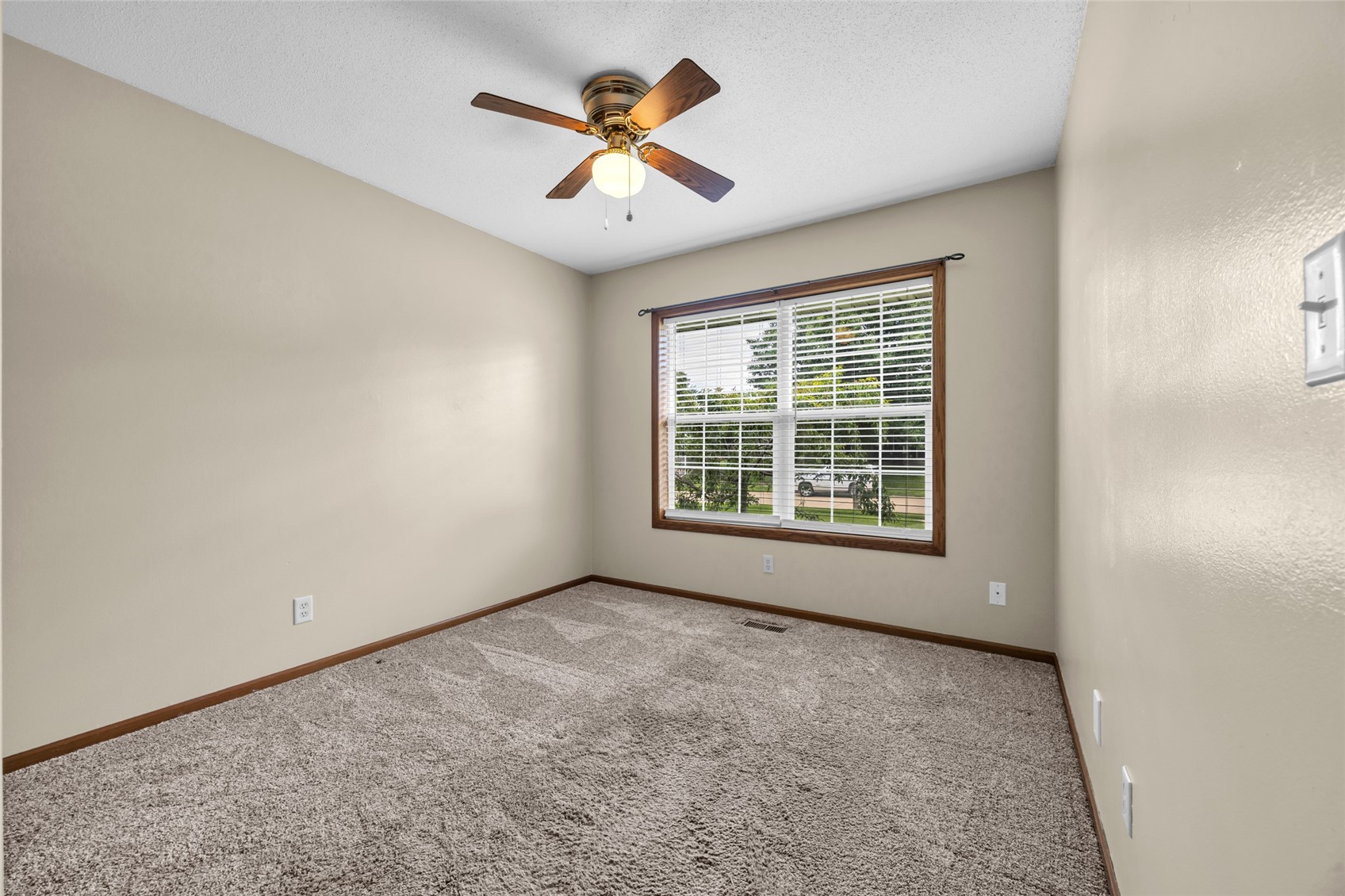 755 Deerfield Ddr Marion IA 52302
