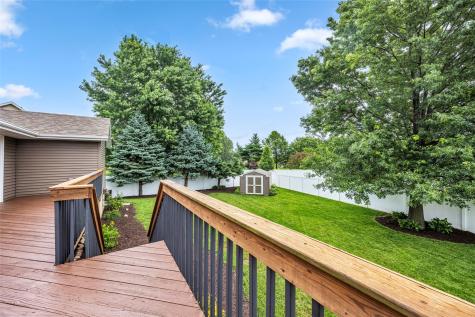755 Deerfield Ddr Marion IA 52302