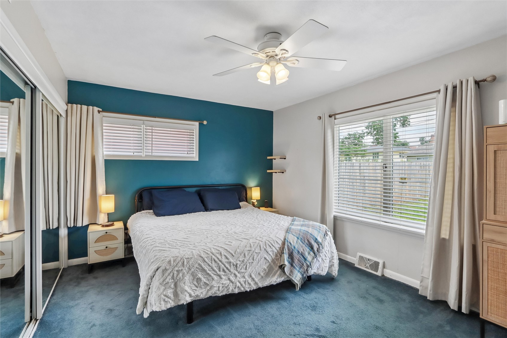 1241 29th Street NE Cedar Rapids IA 52402