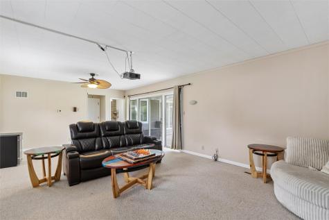 1241 29th Street NE Cedar Rapids IA 52402