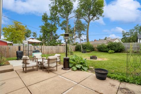 1241 29th Street NE Cedar Rapids IA 52402