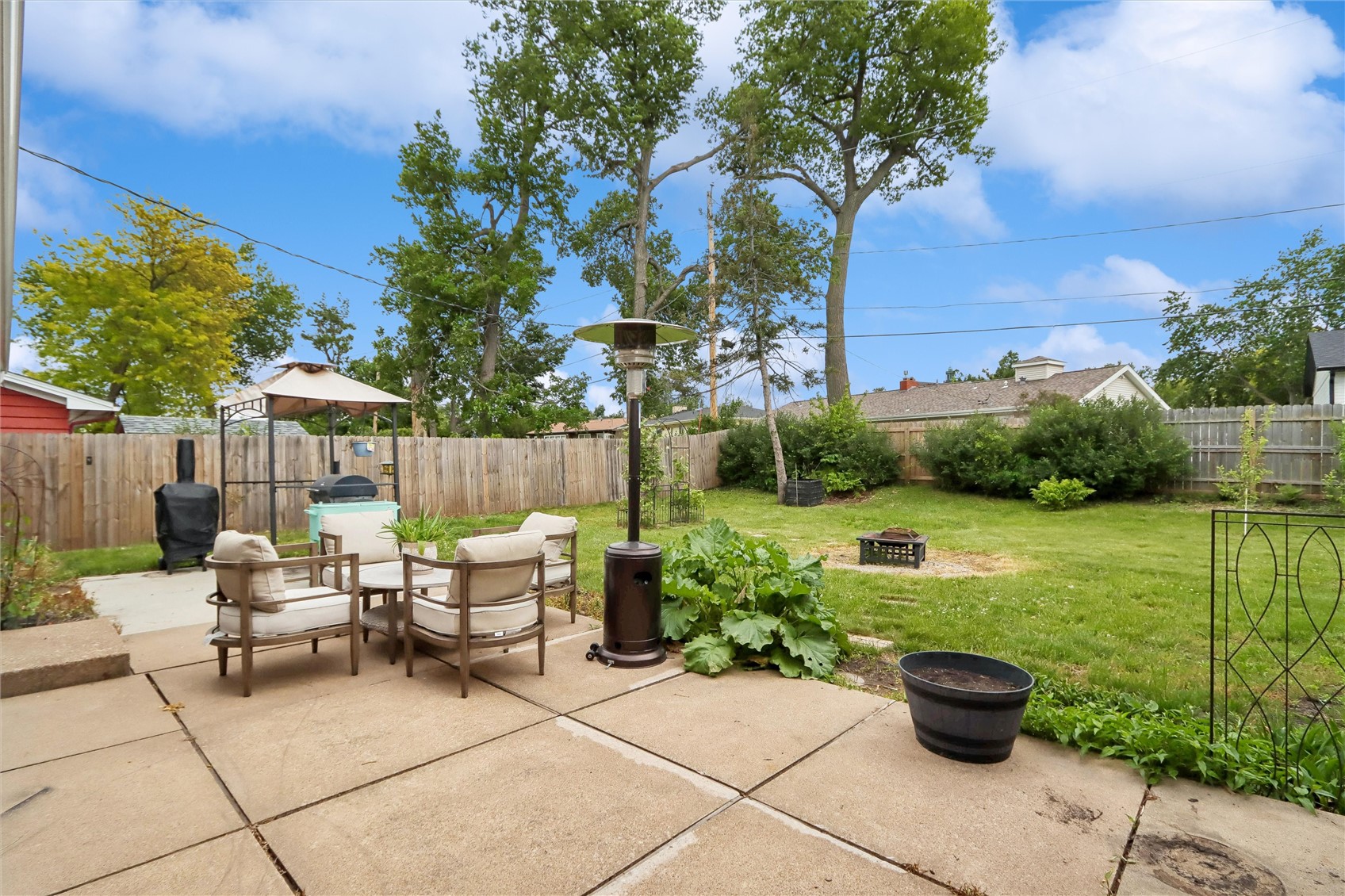 1241 29th Street NE Cedar Rapids IA 52402