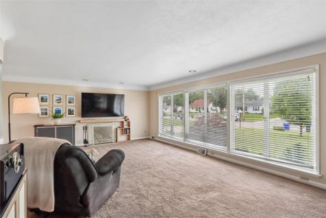 1241 29th Street NE Cedar Rapids IA 52402