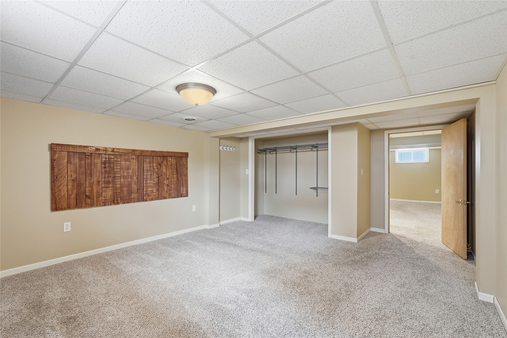 1614 J Avenue NE Cedar Rapids IA 52402