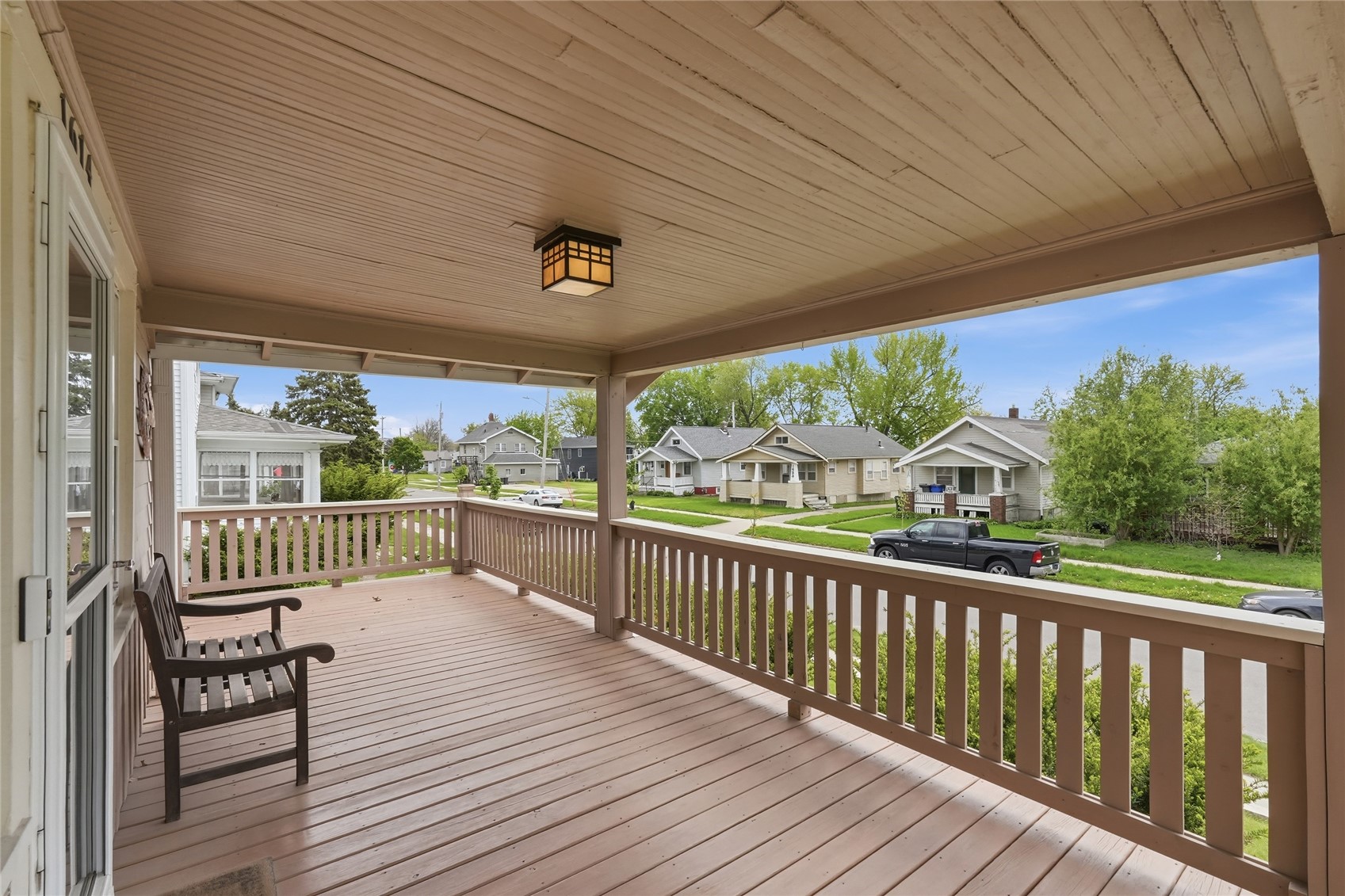 1614 J Avenue NE Cedar Rapids IA 52402