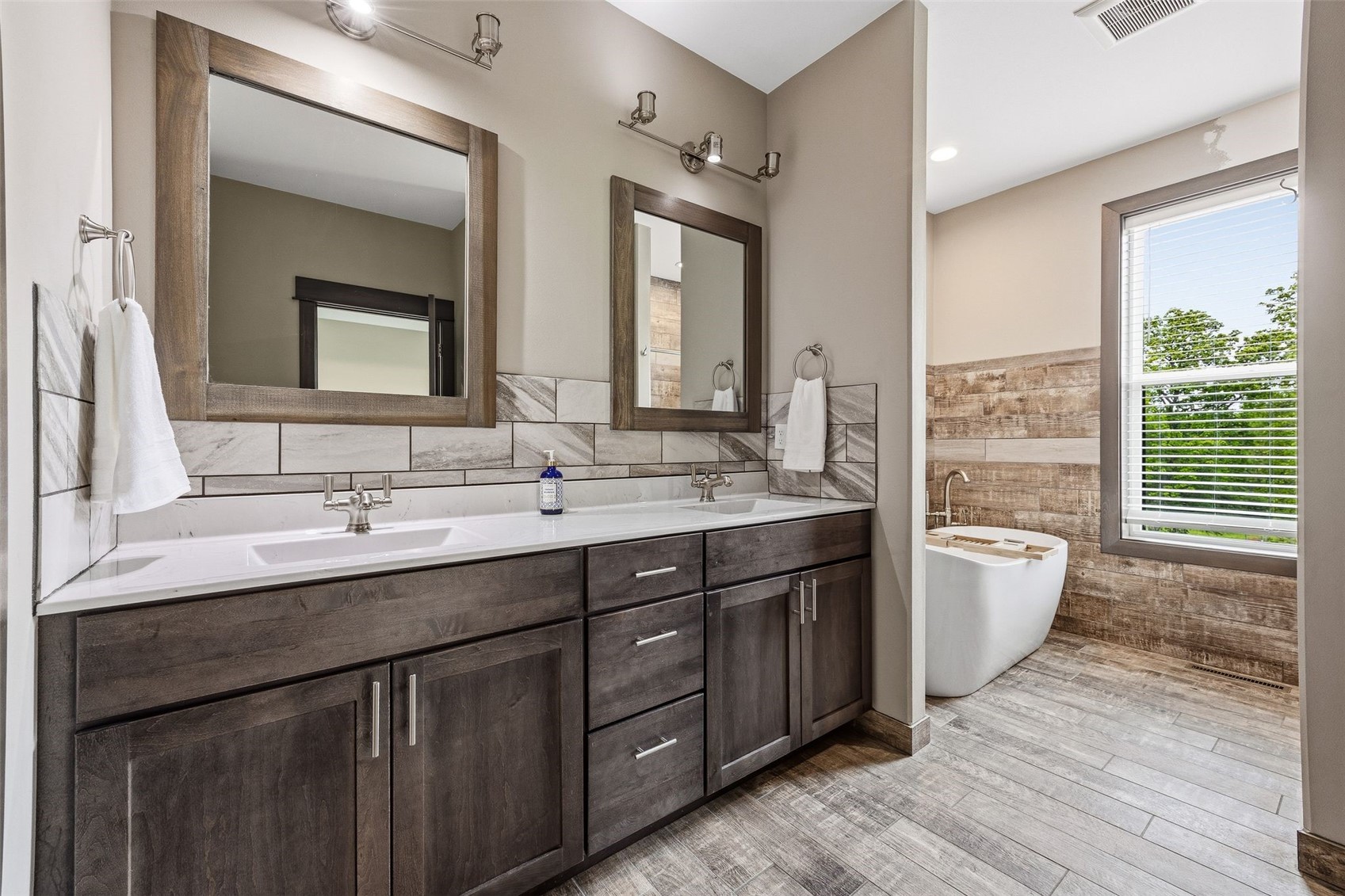 1730 Parkside Drive NE Solon IA 52333