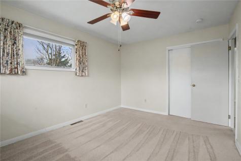 1021 Norwood Drive SE Cedar Rapids IA 52403