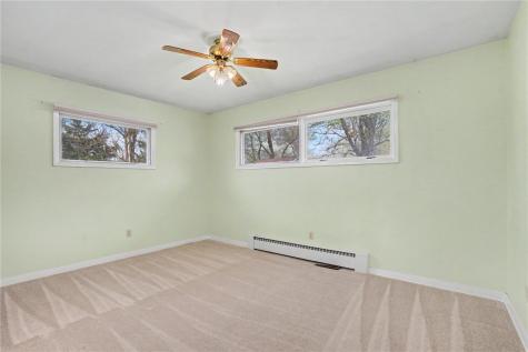 1021 Norwood Drive SE Cedar Rapids IA 52403