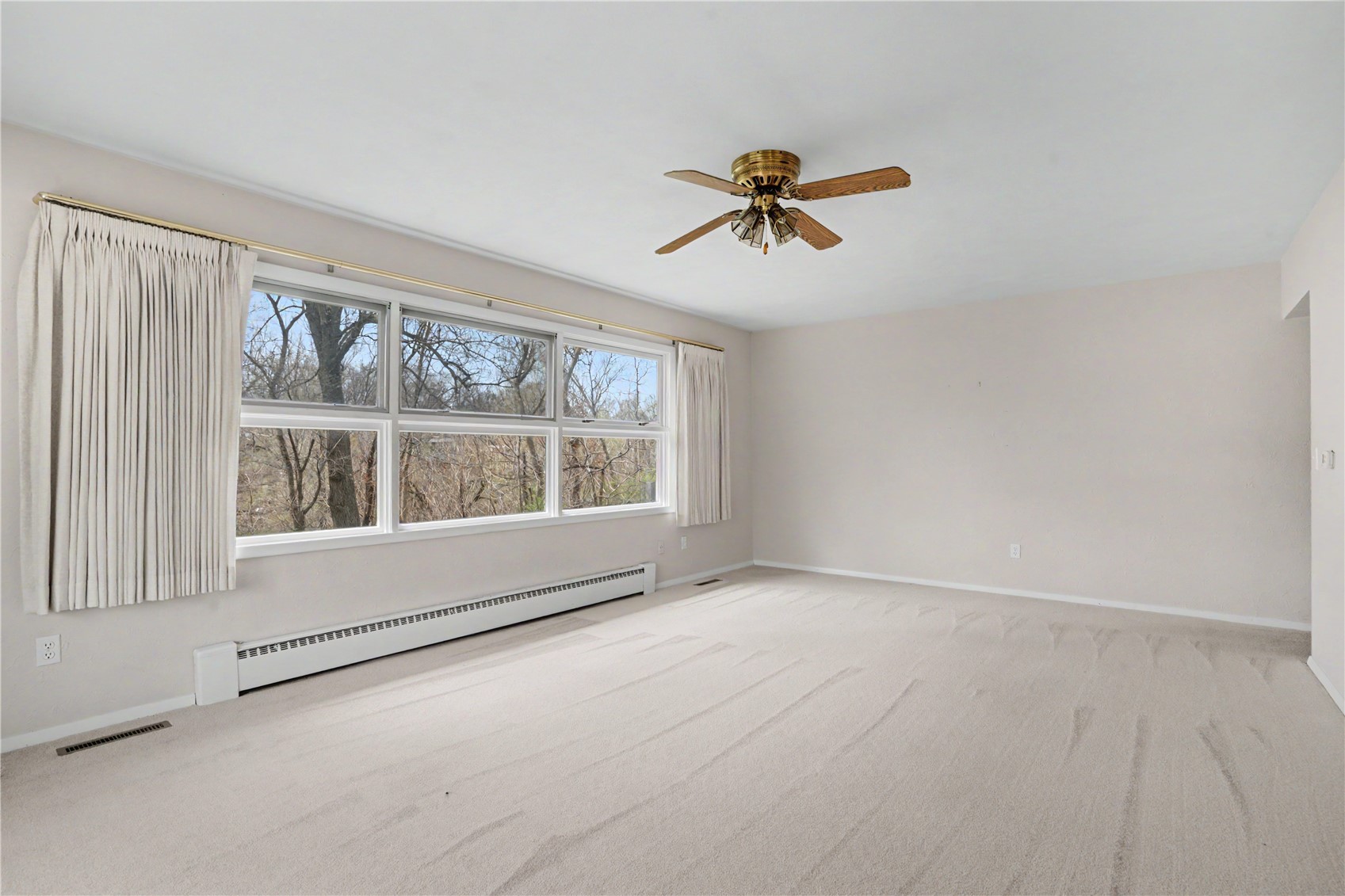 1021 Norwood Drive SE Cedar Rapids IA 52403