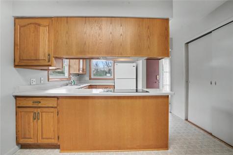 1021 Norwood Drive SE Cedar Rapids IA 52403