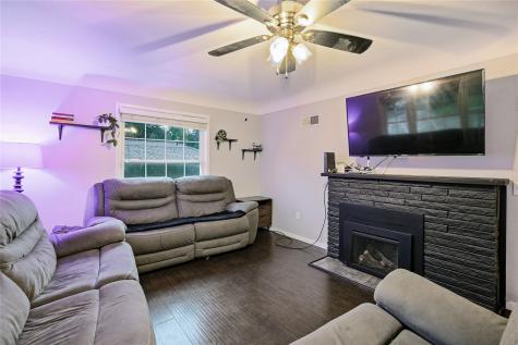1015 Norwood Drive SE Cedar Rapids IA 52403