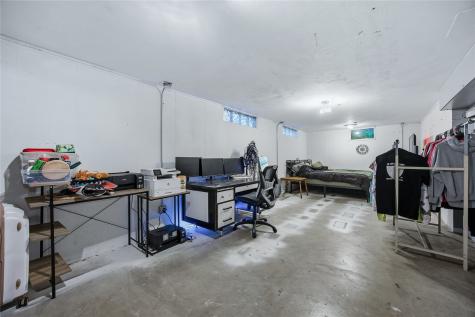 1015 Norwood Drive SE Cedar Rapids IA 52403