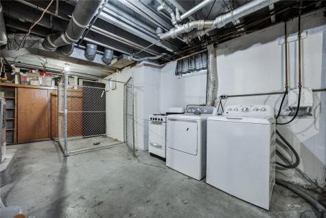 1015 Norwood Drive SE Cedar Rapids IA 52403