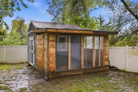 1015 Norwood Drive SE Cedar Rapids IA 52403