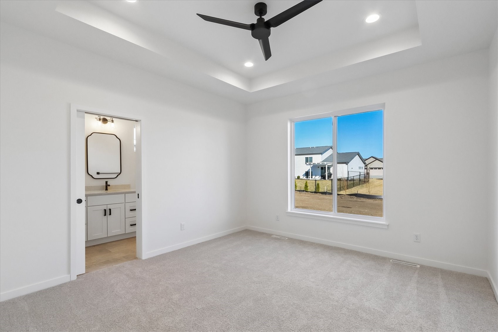 1010 Linden Lane Ely IA 52227