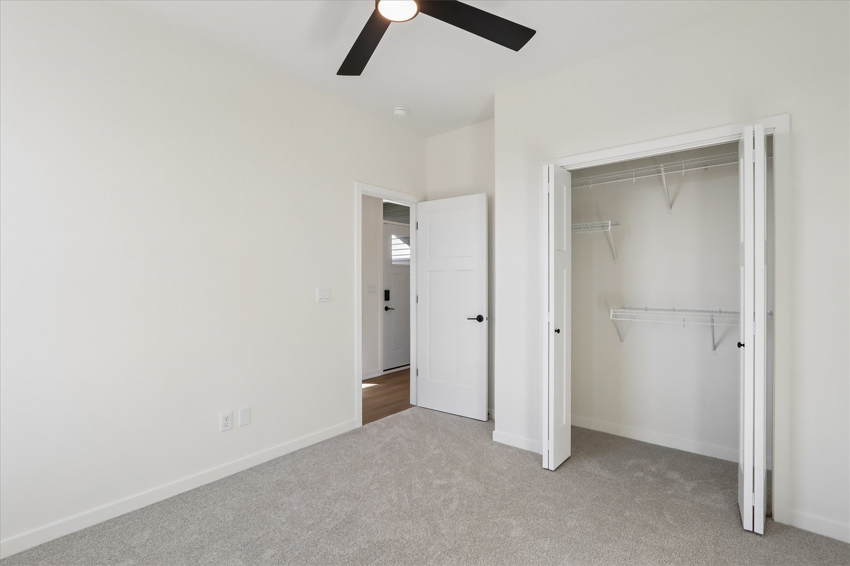 1010 Linden Lane Ely IA 52227