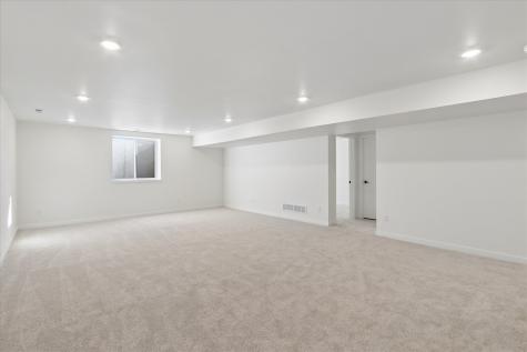 1010 Linden Lane Ely IA 52227
