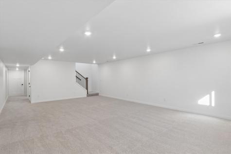 1010 Linden Lane Ely IA 52227