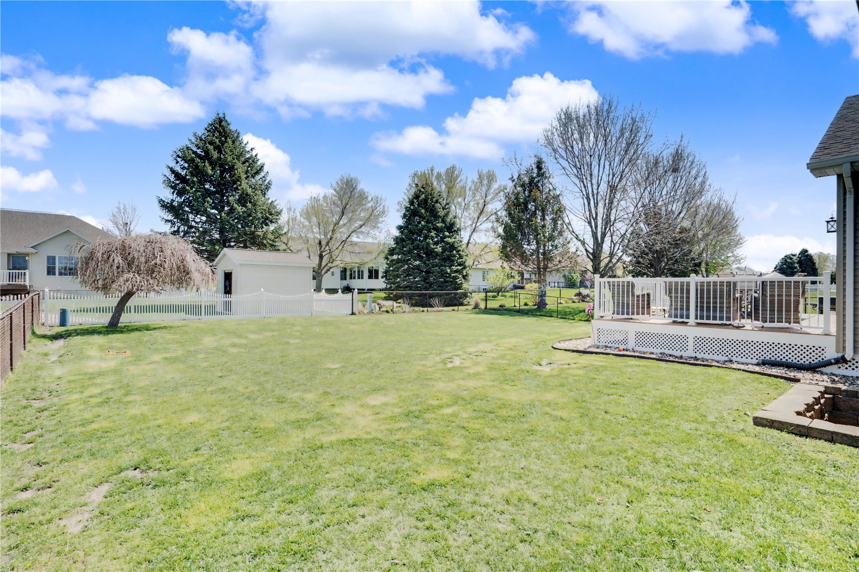 325 N 16th Avenue Hiawatha IA 52233