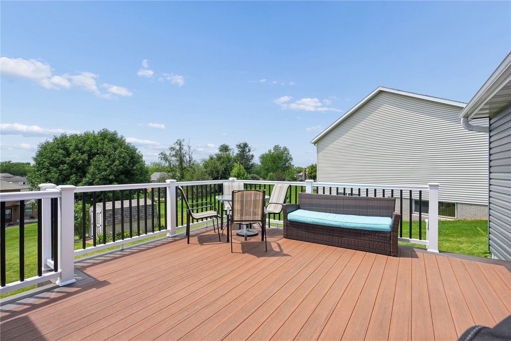 501 Limerock Drive NW Cedar Rapids IA 52405