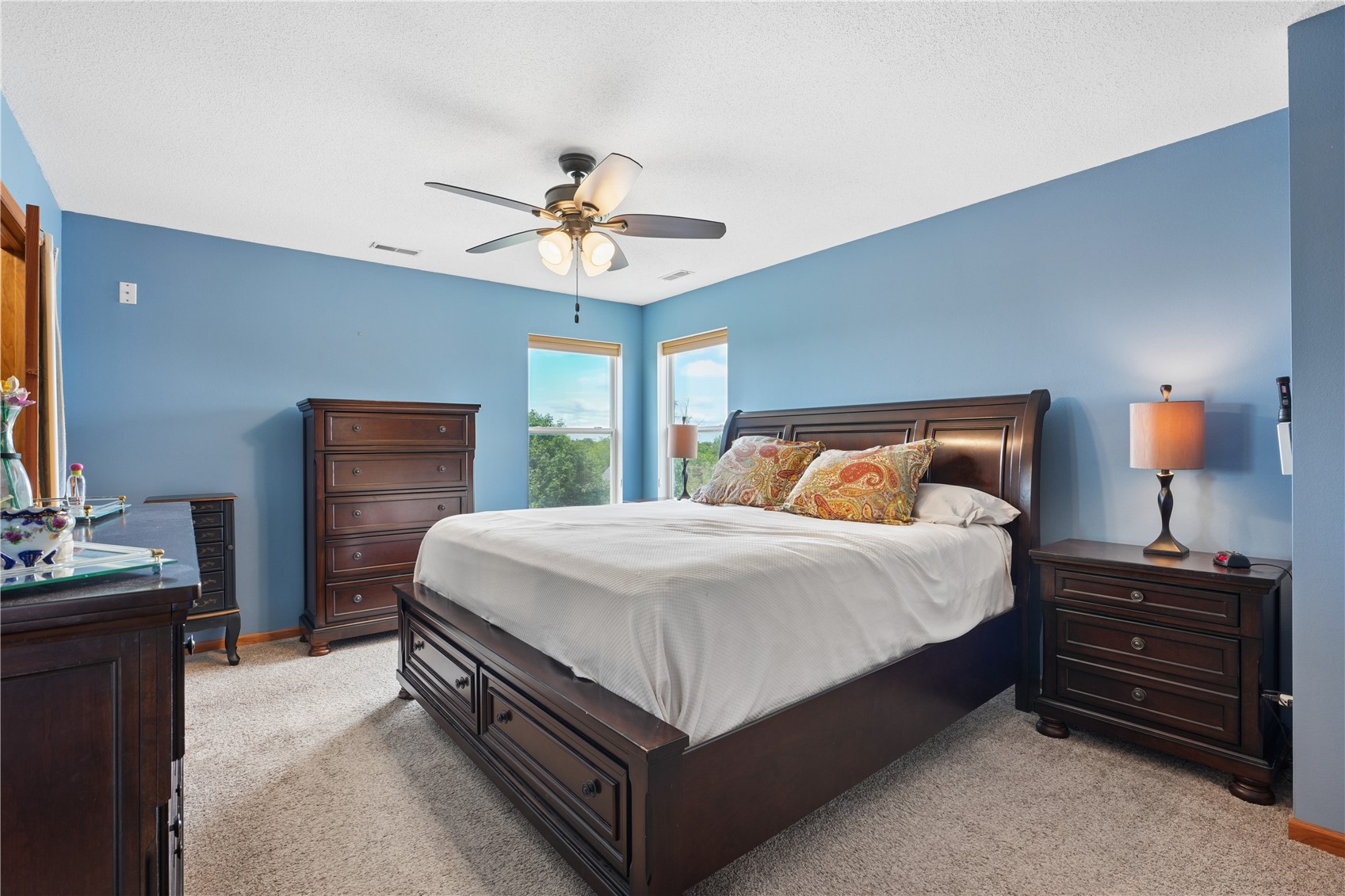 501 Limerock Drive NW Cedar Rapids IA 52405
